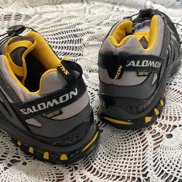 Salomon Men’s Gore-Tex hiking boots size 8 1/2 in great condition. X ULTRA 360 MID GORE-TEX Men - Hiking | Salomon main image 2